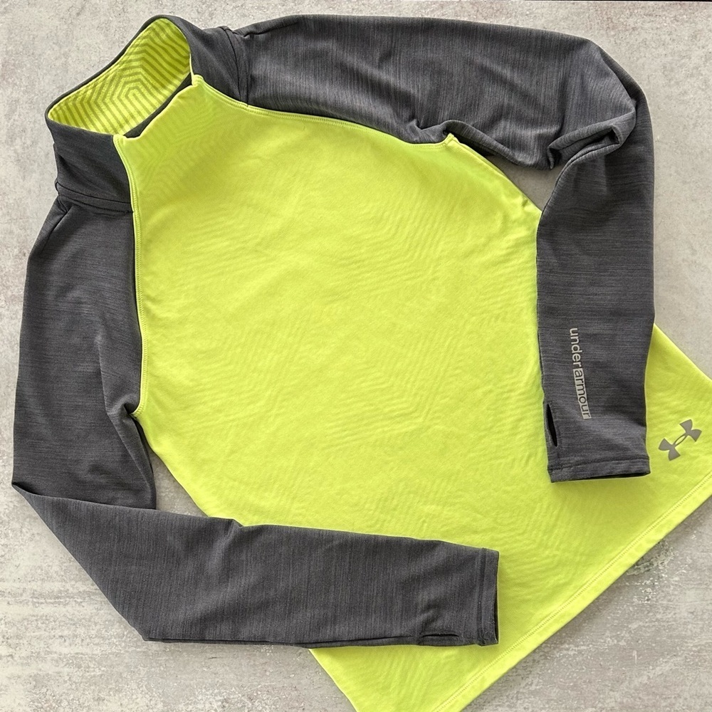 UNDER ARMOUR  Cold Gear Infrared Mock Neck Athletic Top, Grey/Yellow  Girls M
